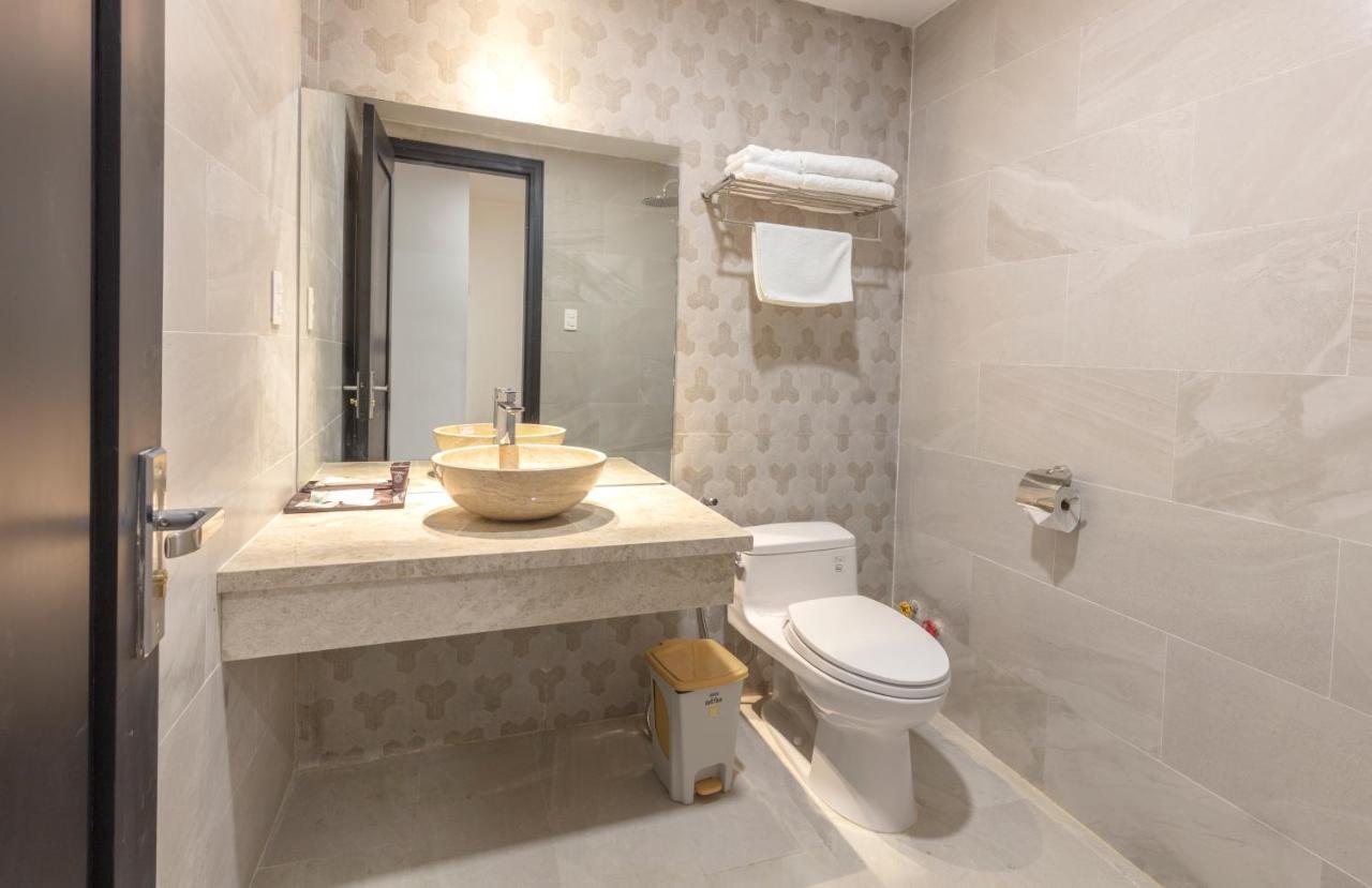 Len's Hotel 3*