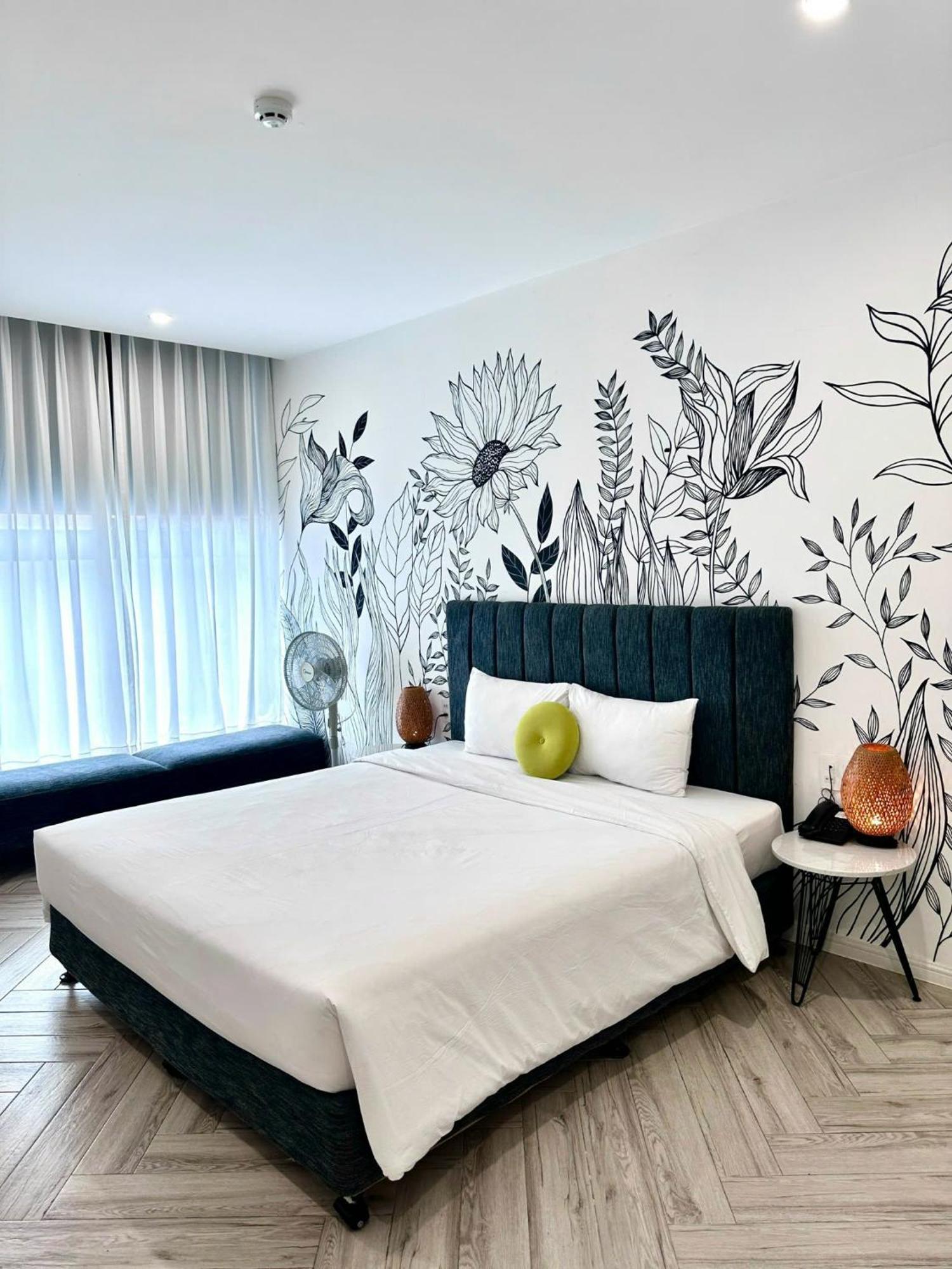 Hotel Len's 3*