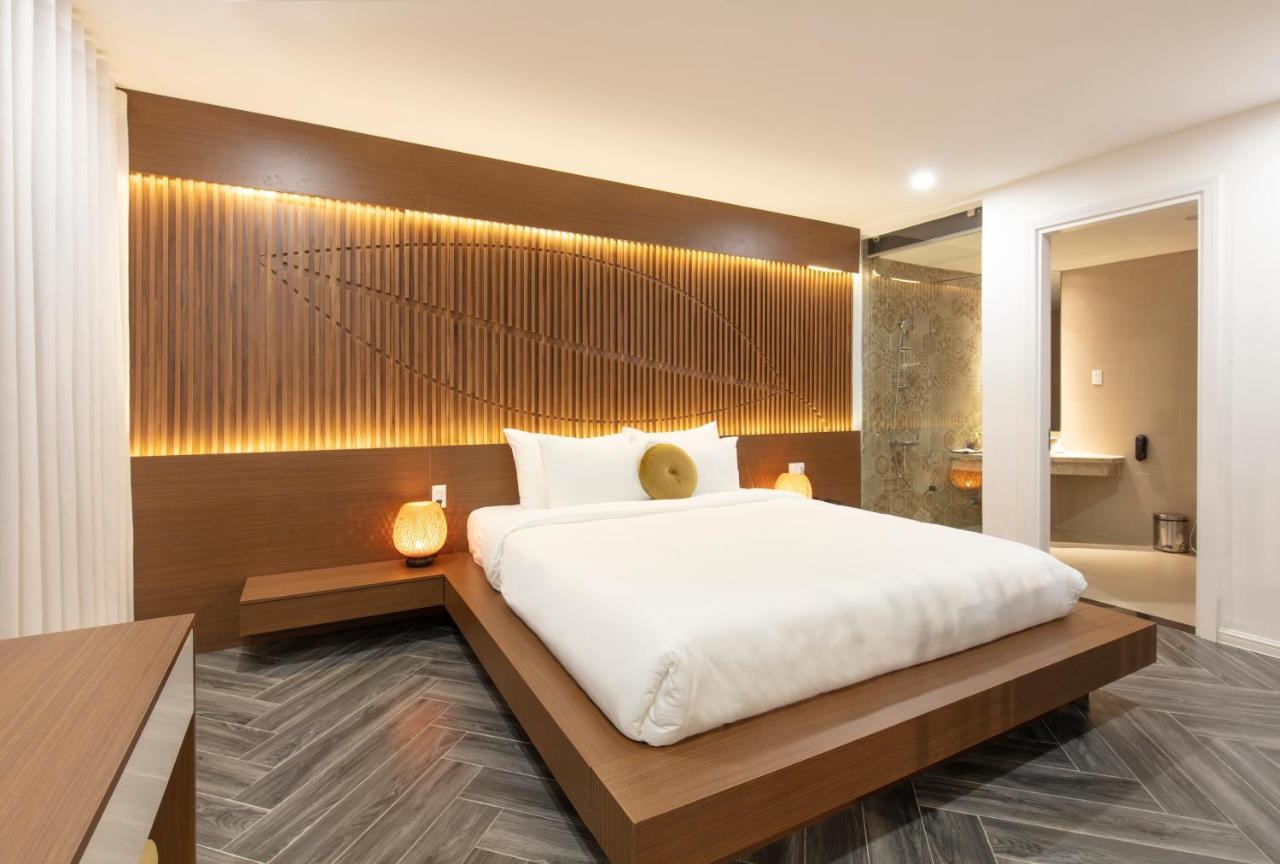 Len's Hotel